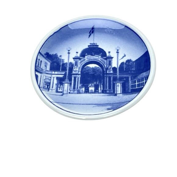 Royal Copenhagen Mini Plate Tivoli Porcelain Blue Display Wall Art 3.25 Inch - Picture 11 of 16